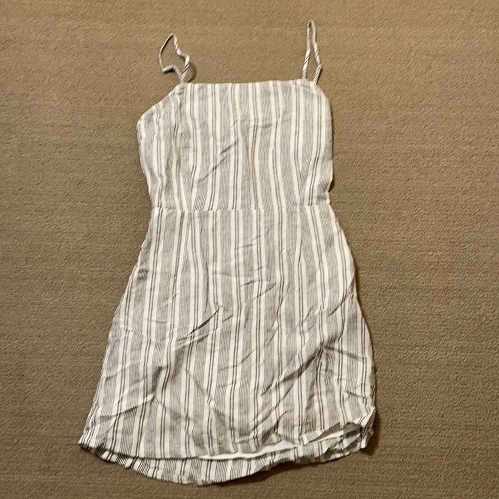 Blue and white stripped backless dress